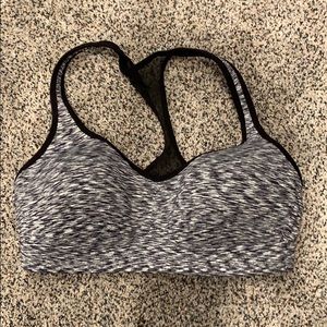 Lululemon Speed Up Bra C/D new W/O tags.